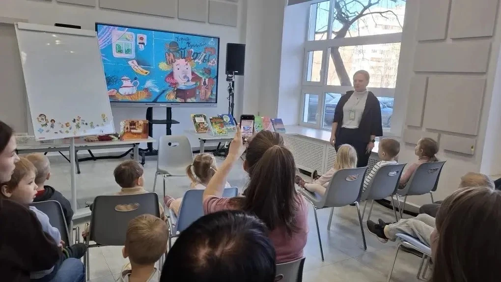 📚 Чистота — залог здоровья! Наши малыши в гостях у библиотеки  В минувшие выходные наша вторая младш