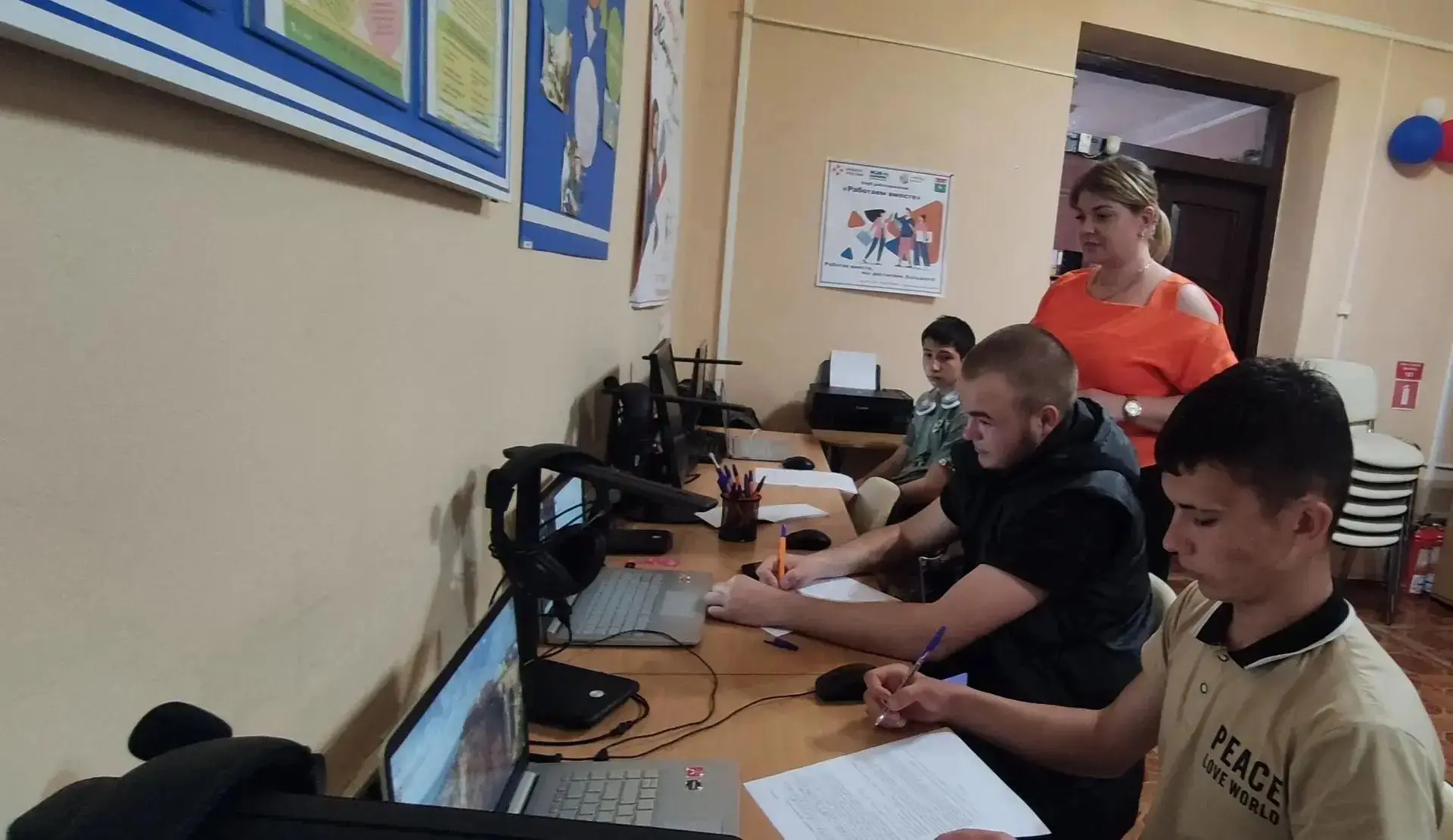 Специалисты ТО ГКУ «РЦЗН ЛНР» в Беловодском районе провели информационный семинар «Декада выпускника
