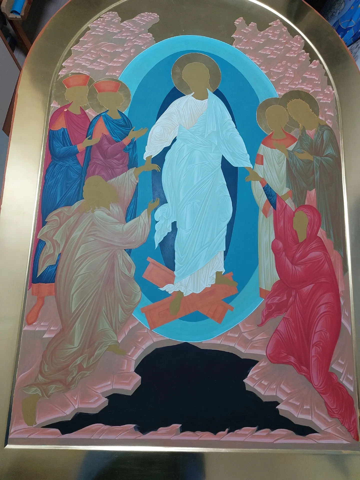Продолжается работа над иконой на Горнее место для нашего городского храма🎨 Уже продум...