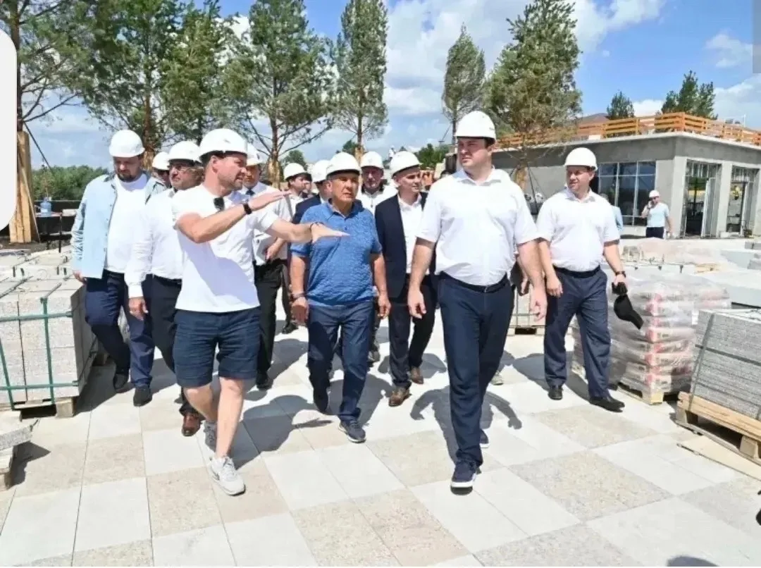 🏗️ Студент нашего колледжа — в сердце масштабной стройки!

Вы знаете, что преображение Омска начина