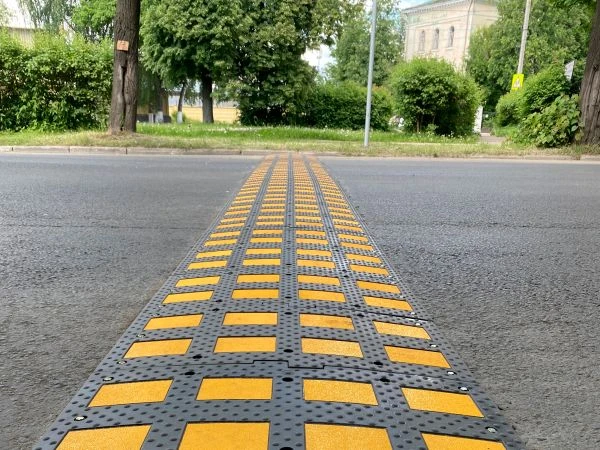 Видим ваши вопросы по поводу установки лежачих полицейских в местах, где их раньше не б...