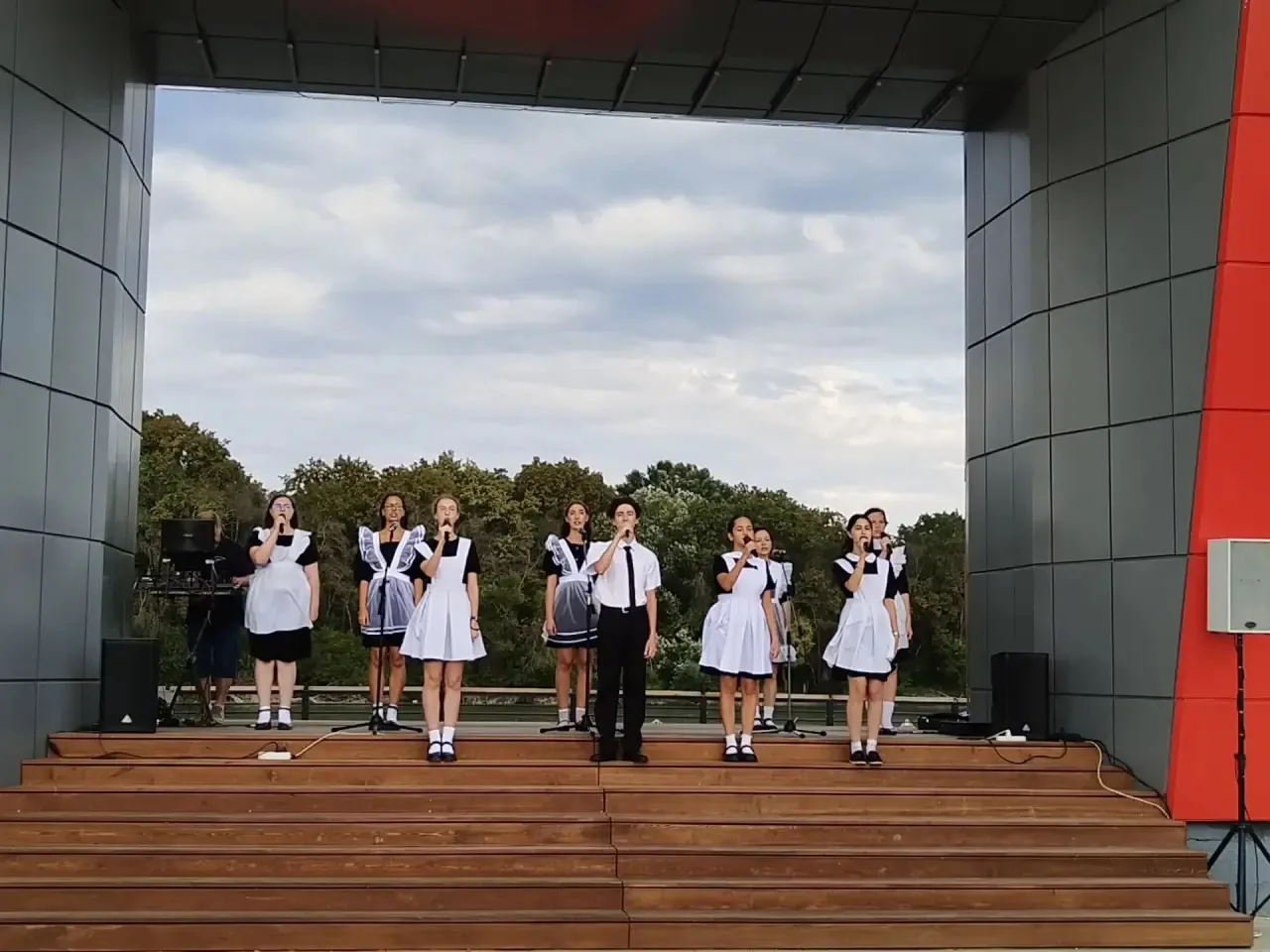 ☀️ Как же красиво звучала наша любимая школа! 🥰