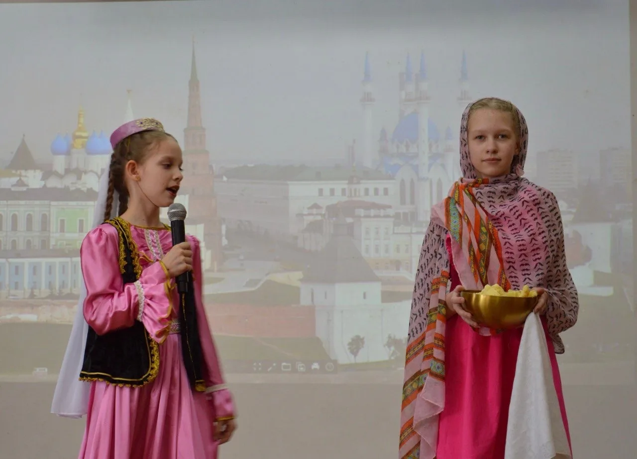 : «На языке дружбы»: в Подстепках прошел фестиваль национальных культур 🇷🇺🤝  Сегодня в ГБОУ СОШ с. П