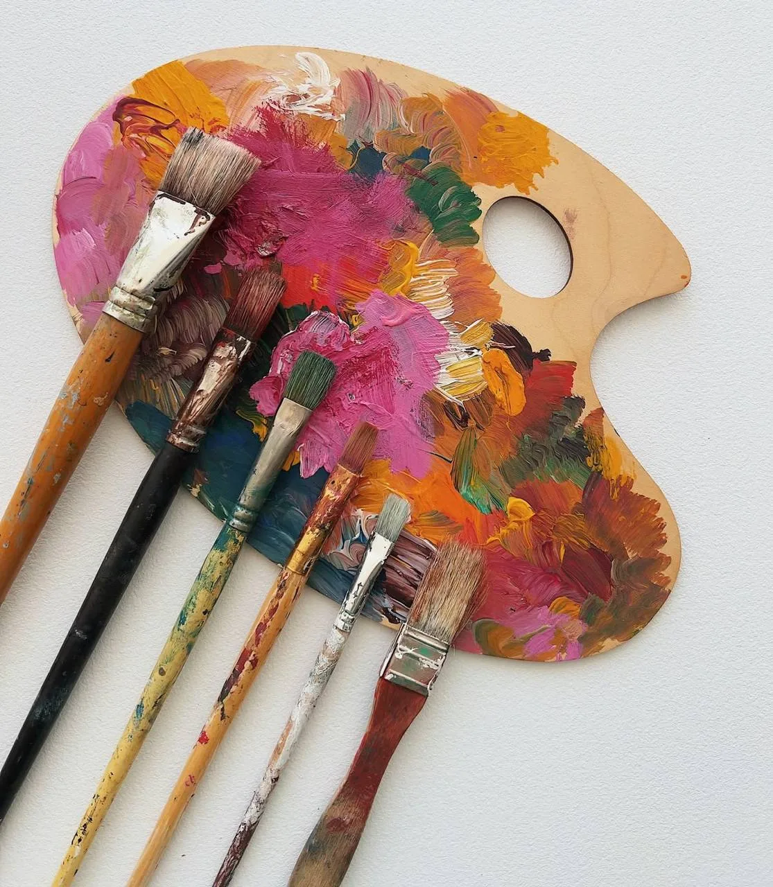 🎨 Арт‑интенсив в августе

Заряжаемся творчеством перед учебным годом: рисуем, фантазируем!
Что вас 