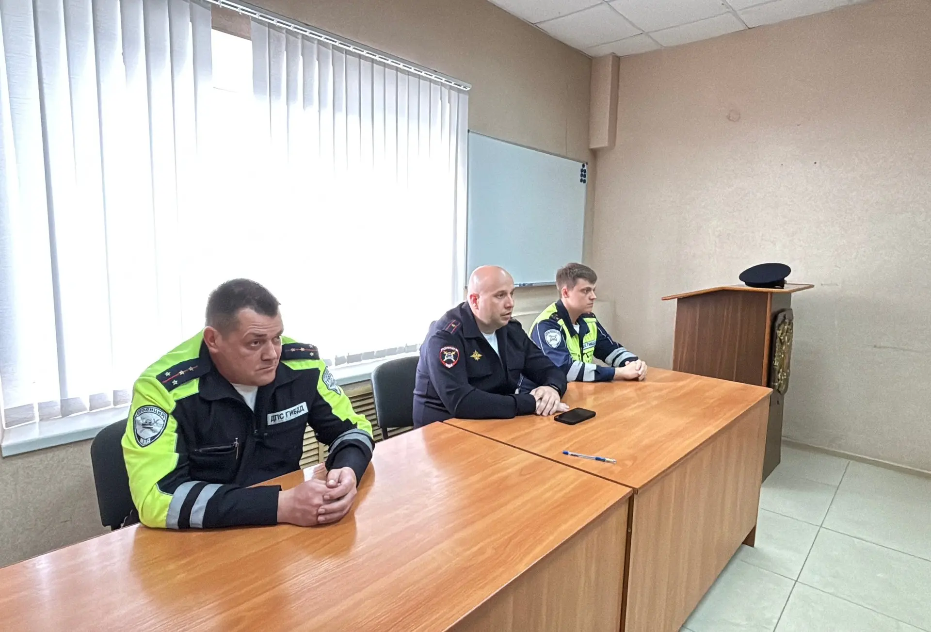 В Коврове начальник Госавтоинспекции и сотрудники технадзора провели рабочую встречу с ...