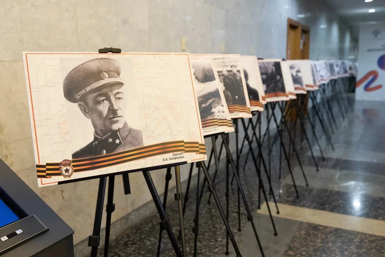 Победа под Москвой в 1942 году досталась Красной Армии нелегко — с обеих сторон сражались миллионные