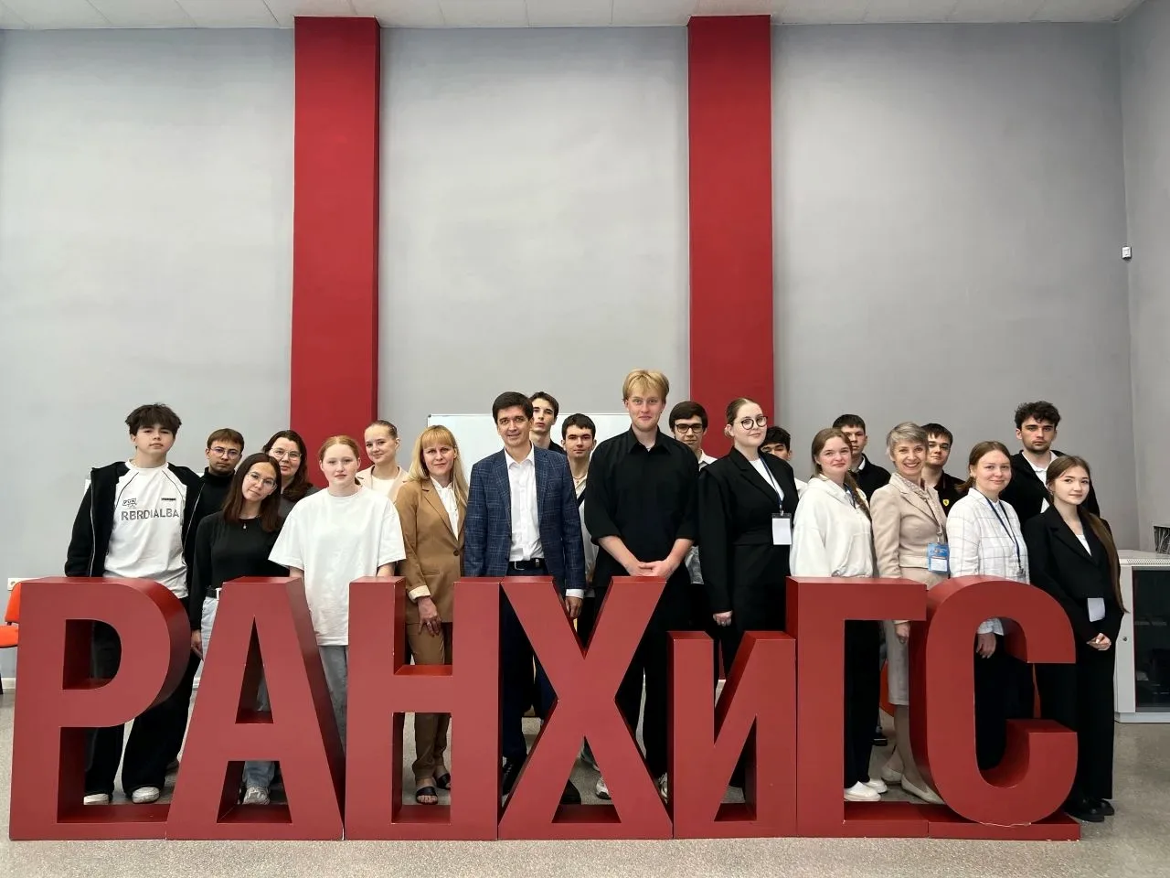 Финансовая грамотность объединяет регионы: как прошёл заключительный этап олимпиады «МоиФинансы» в Ч