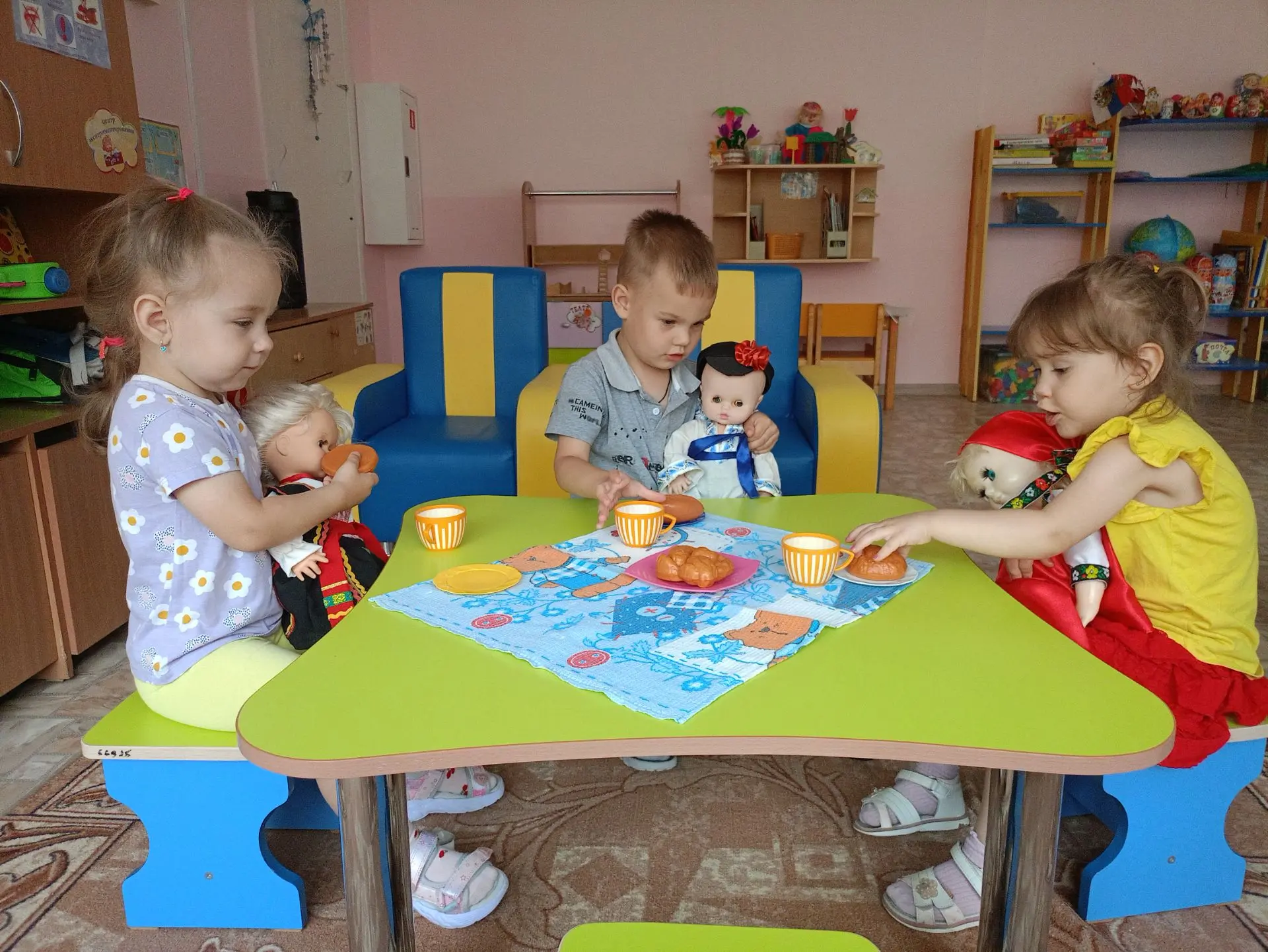 Семья — это самое главное! ❤️

Сегодня в нашей стране отмечается замечательный праздник — День семьи