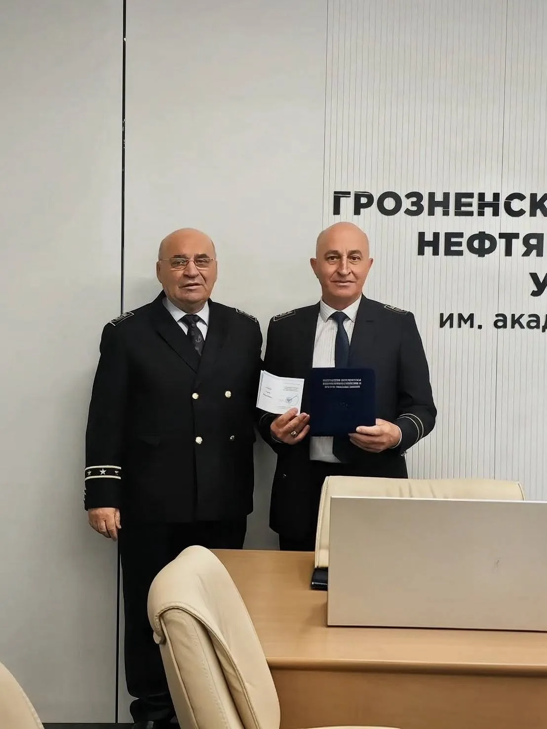 Высокое признание заслуг: Поздравляем Ахмеда Магомедовича Гачаева! 🌟🏆  📌Министерство науки и высшего