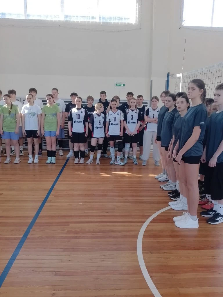 🏓 Борьба за мячом, победа — за характером! 💪✨  На этапе «Президентских спортивных игр» прошли напряж