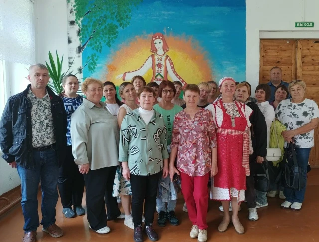 ВЫЕЗДНОЙ СЕМИНАР В СВЕТОЗАРЕВО
В рамках Года единства народов России 16 июня сотрудники библиотек Сл