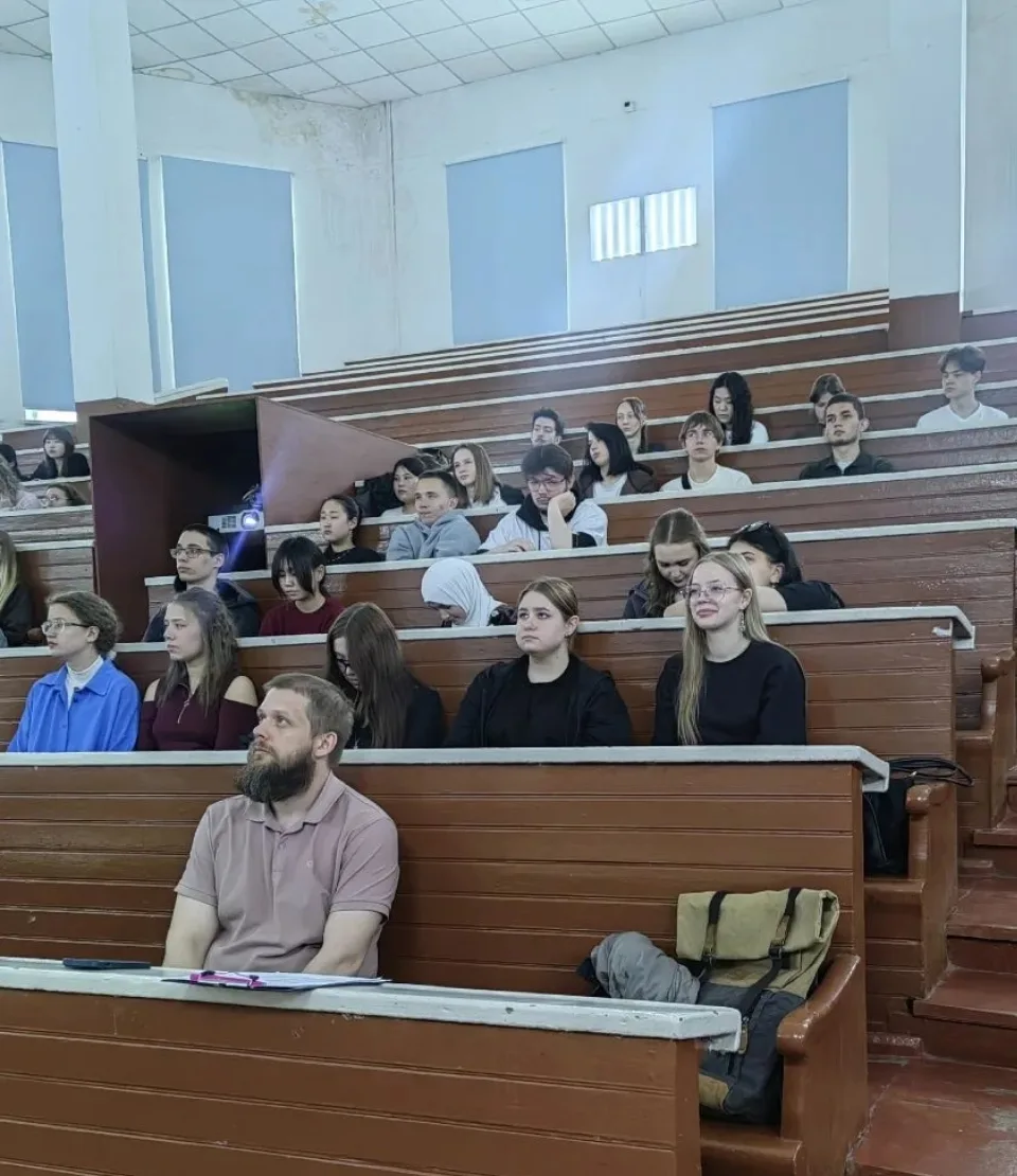 👨‍👩‍👧‍👦 Что скрывается за словом «семья» и как наше детство влияет на взрослые отношения?  В Междуна