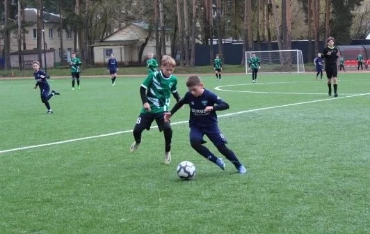 Дима Федоренко и бронза на Football Kids Cup! 🥉⚽️  Отличные новости с футбольных полей! Наш юный спо
