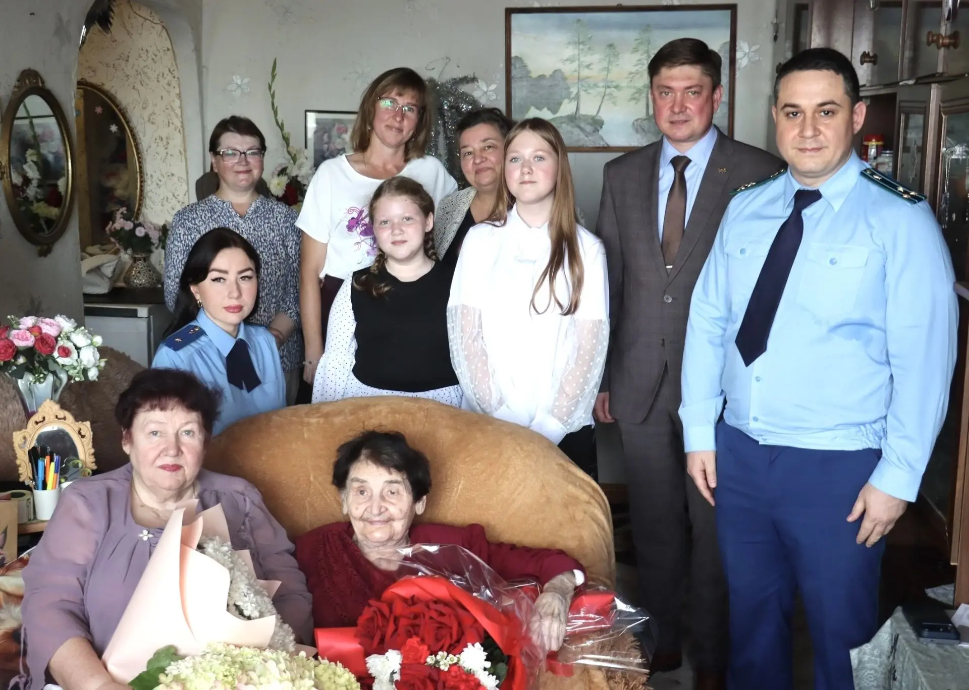 «Поздравляем со 101 днем рождения»