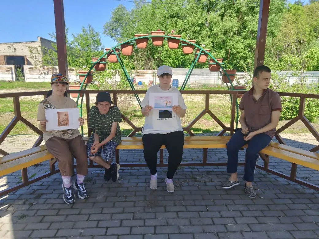 🎩 ДЕНЬ ЭТИКЕТА: ИСКУССТВО БЫТЬ ВЕЖЛИВЫМ ✨