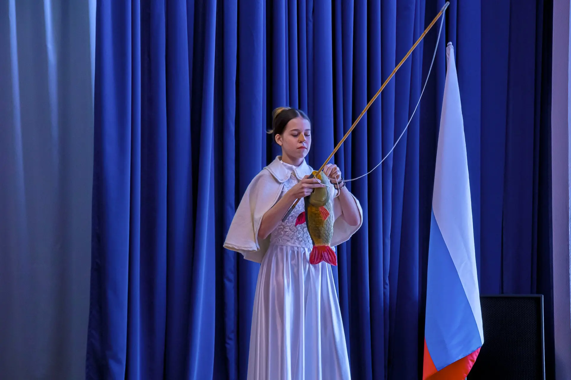 СПЕКТАКЛЬ «ТОТ САМЫЙ ЧЕХОВ»  🎭 В преддверии Всемирного дня театра в школе с аншлагом прошла премьера
