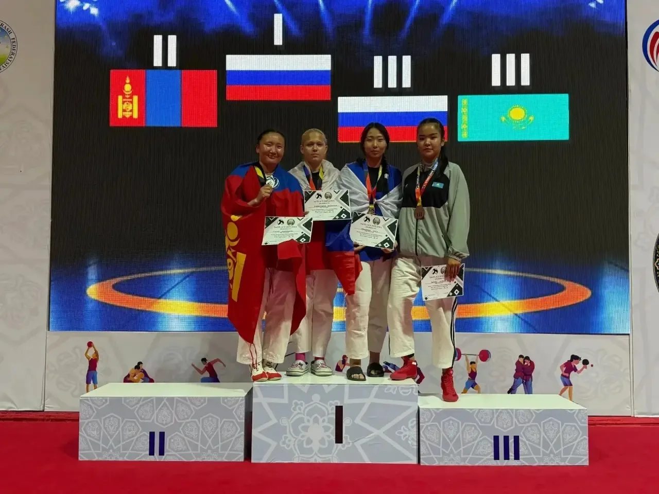 🏆 София Манжикова – бронзовый призёр Первенства мира по борьбе на поясах!