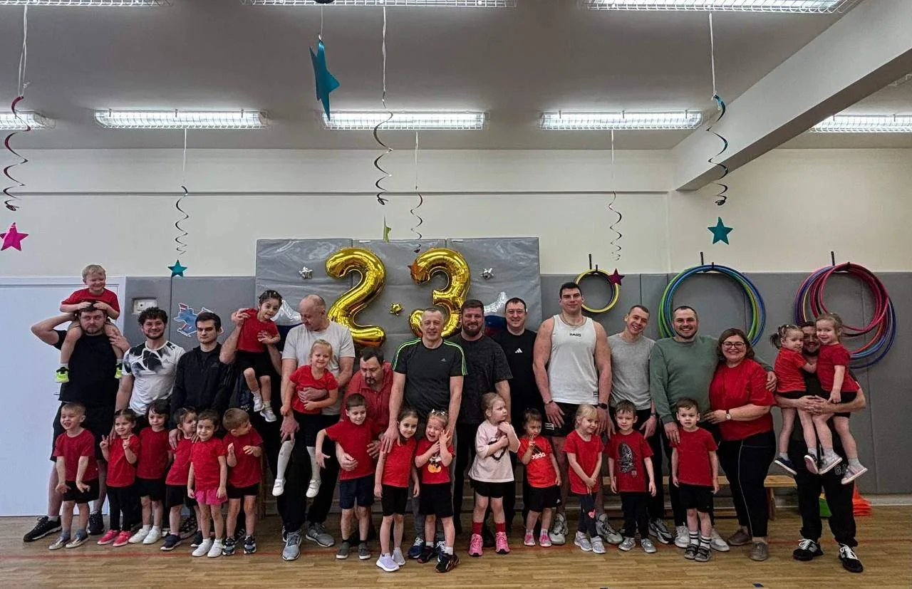 23 февраля — не менее долгожданный зимний праздник! Во всех дошкольных отделениях к нему готовятся о
