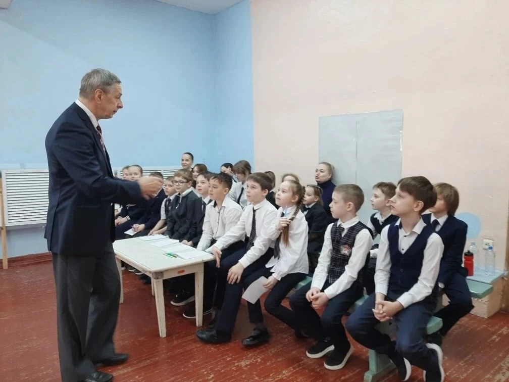 📢В группах  тренеров-преподавателей Фоминцевой Г.А. и Чухарева С.И. проведено учебно‑тренировочное 