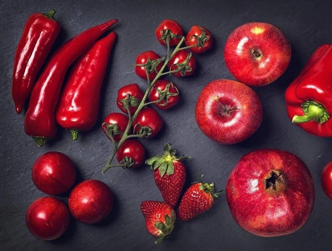 Продукты красного цвета: в чем польза?