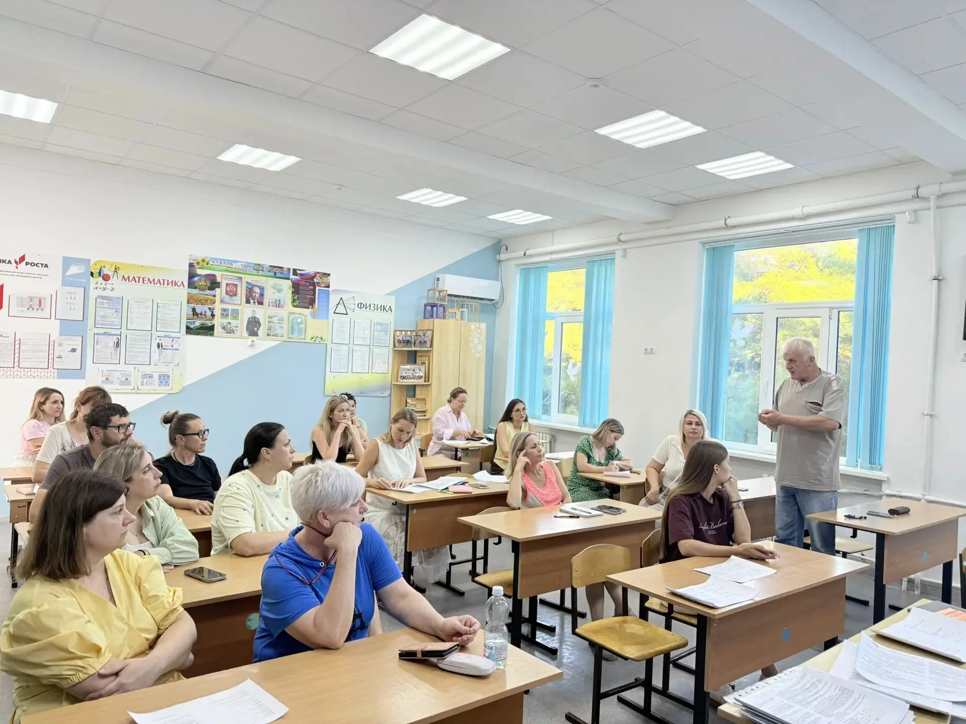 В преддверии 1 сентября в нашей школе прошли традиционные родительские собрания. Это ва...