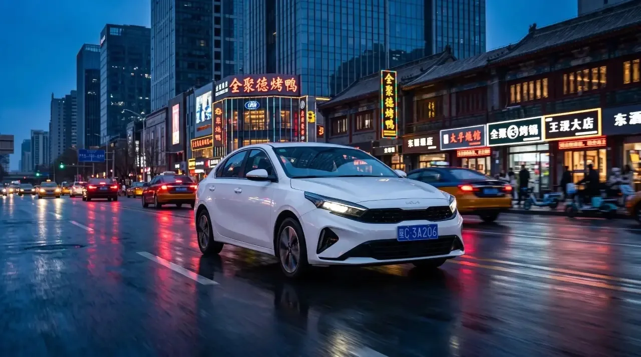 🇨🇳В наличии на границе в Китае — Kia K3 2022 года, 2-й рестайлинг
