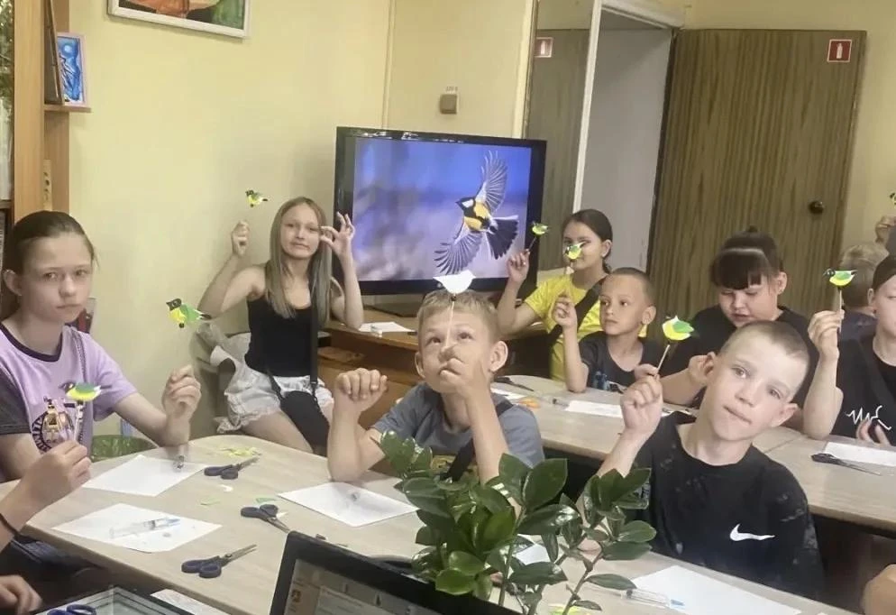 🐦 Творчество и природа: создаем синичек из фоамирана!