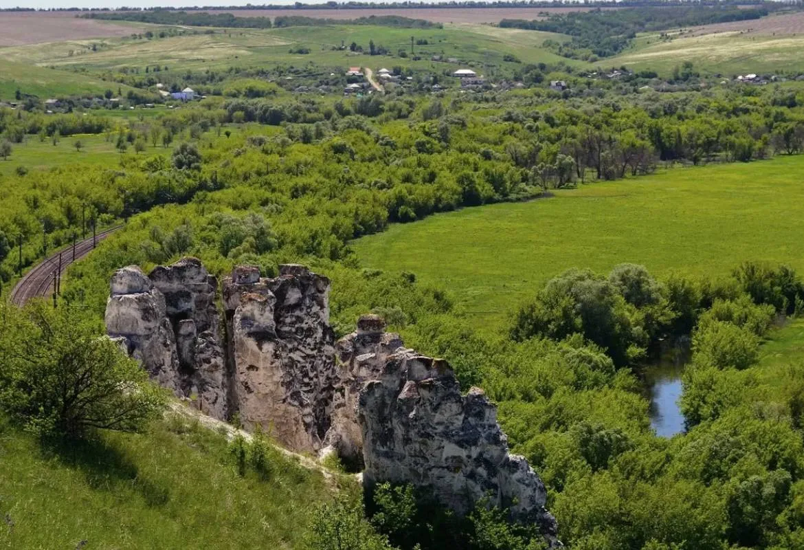 С Днём России!🇷🇺❤️

Фото: djuli_rotari

👍 Подписывайся на vrn_guide в MAX