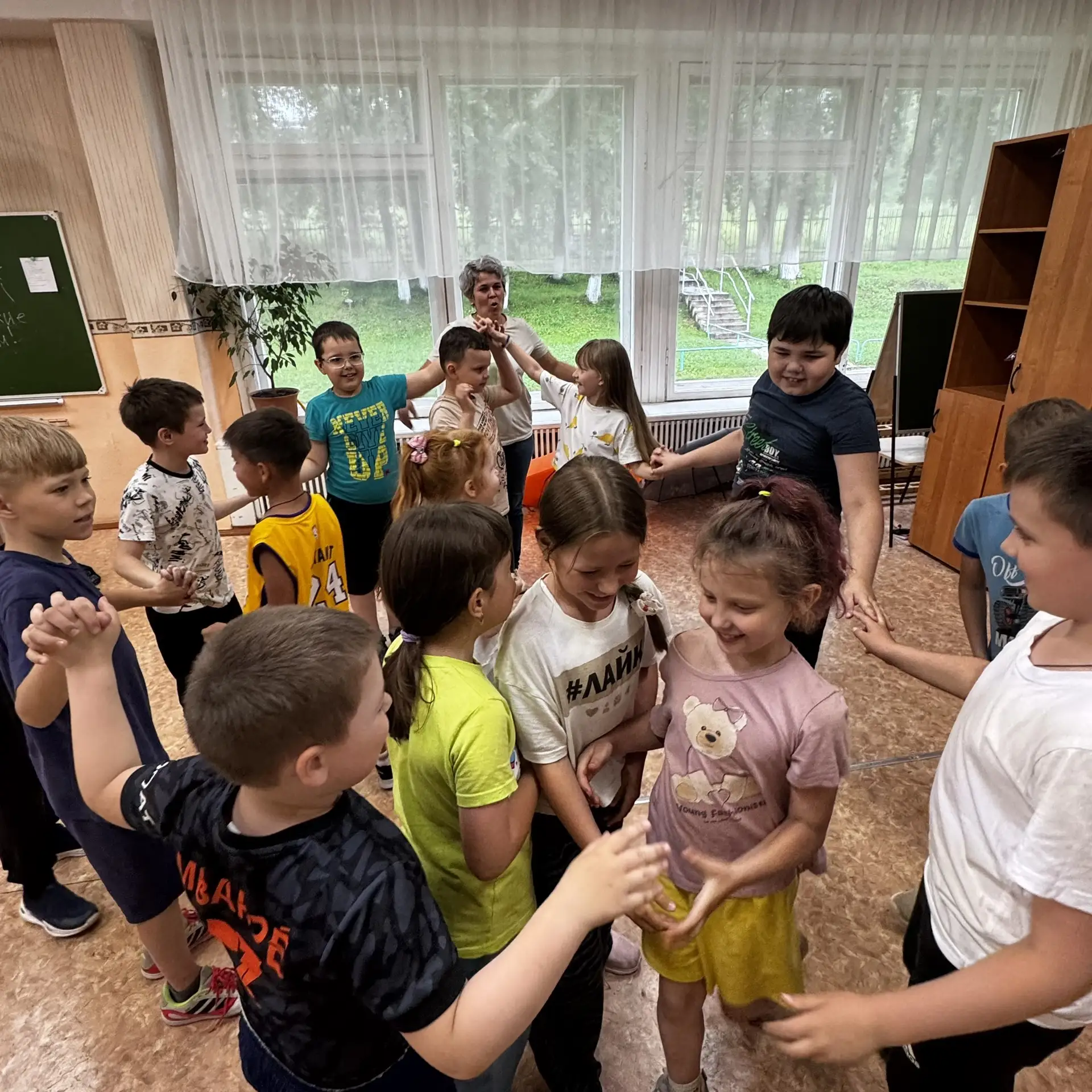 🏆 В нашем ДОЛ проходят «Игры первых»! 🏆

В детском оздоровительном лагере стартовали увлекательные