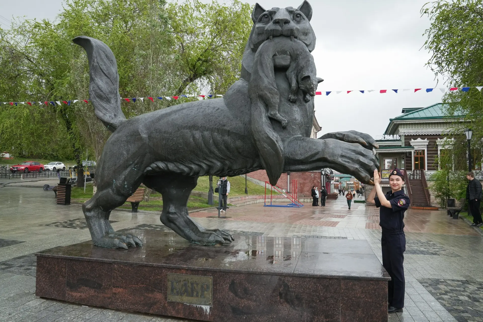 Итоги патриотической акции «Моя полиция — моя Россия» в Иркутске

Друзья! Вот и подошла к концу наша
