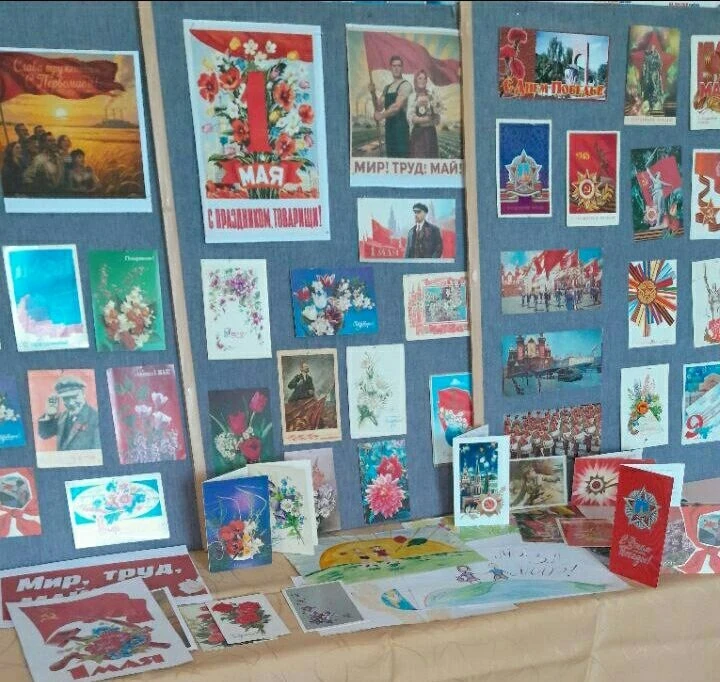 В дни майских праздников, сотрудники Кременевского музея оформили передвижную выставку ...