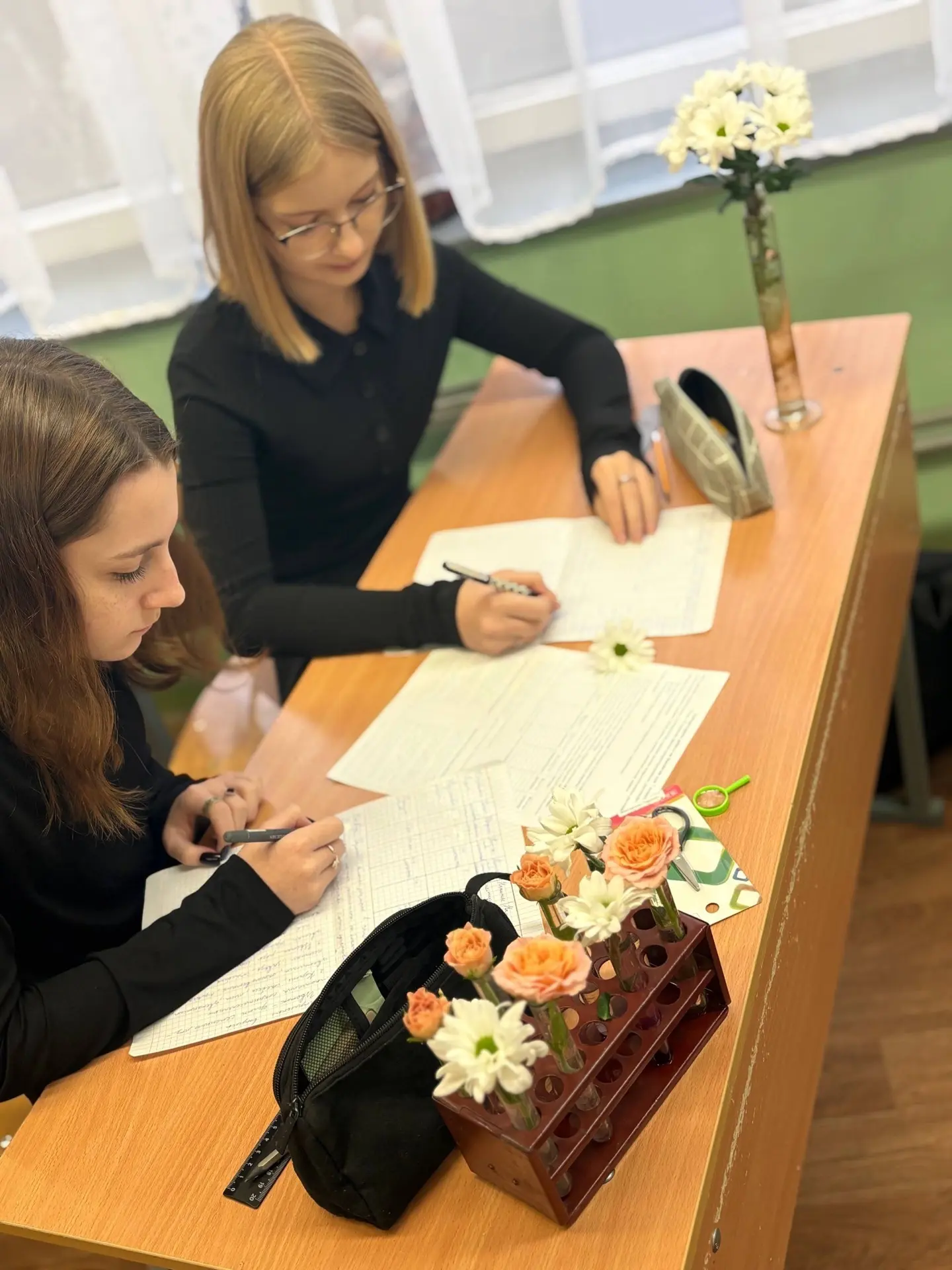 8 февраля - День российской науки Наука – это сила, дающая прогресс, движение, развитие во всех сфер