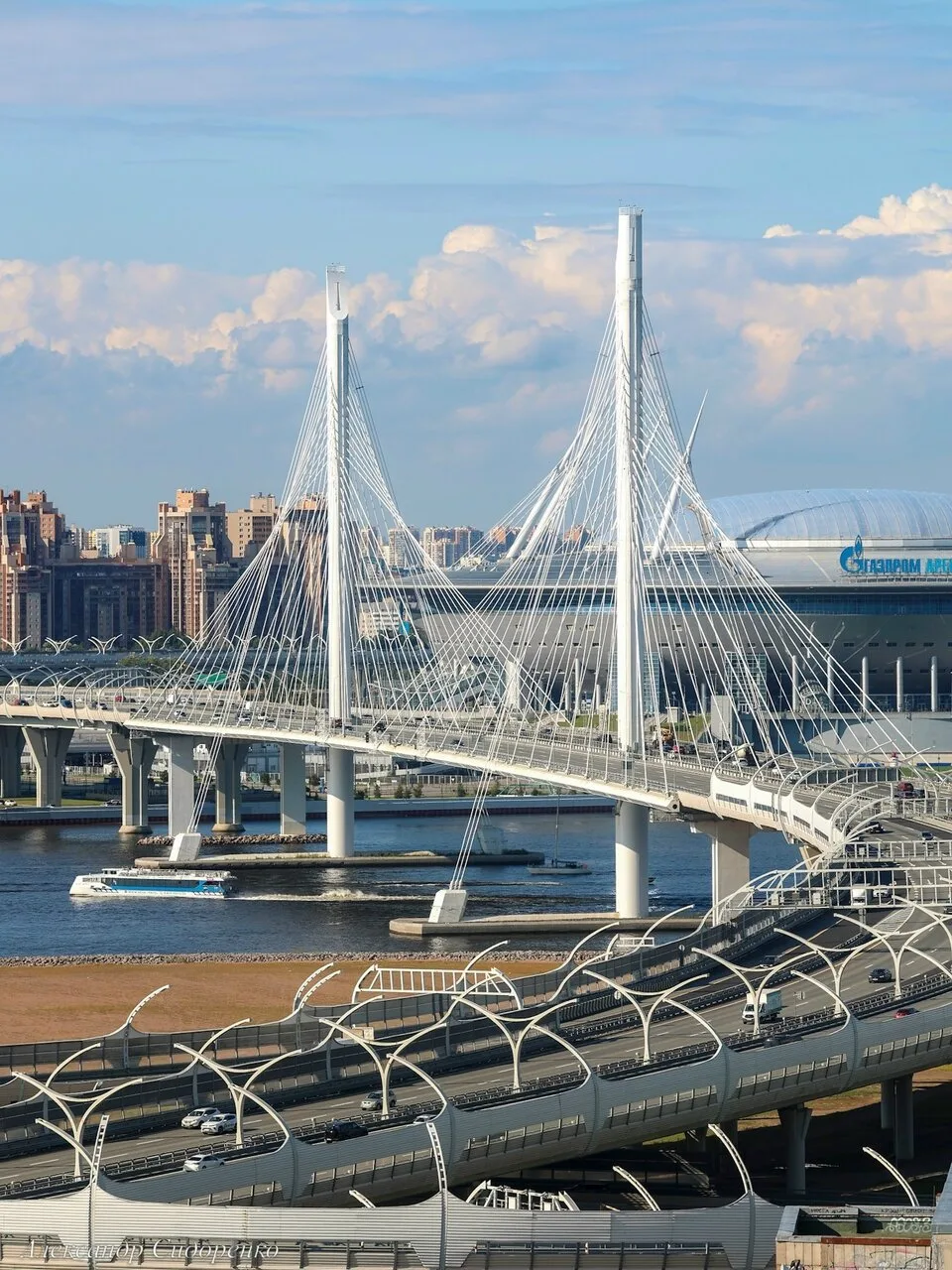 Новый взгляд на вантовый мост через Петровский фарватер ⚡