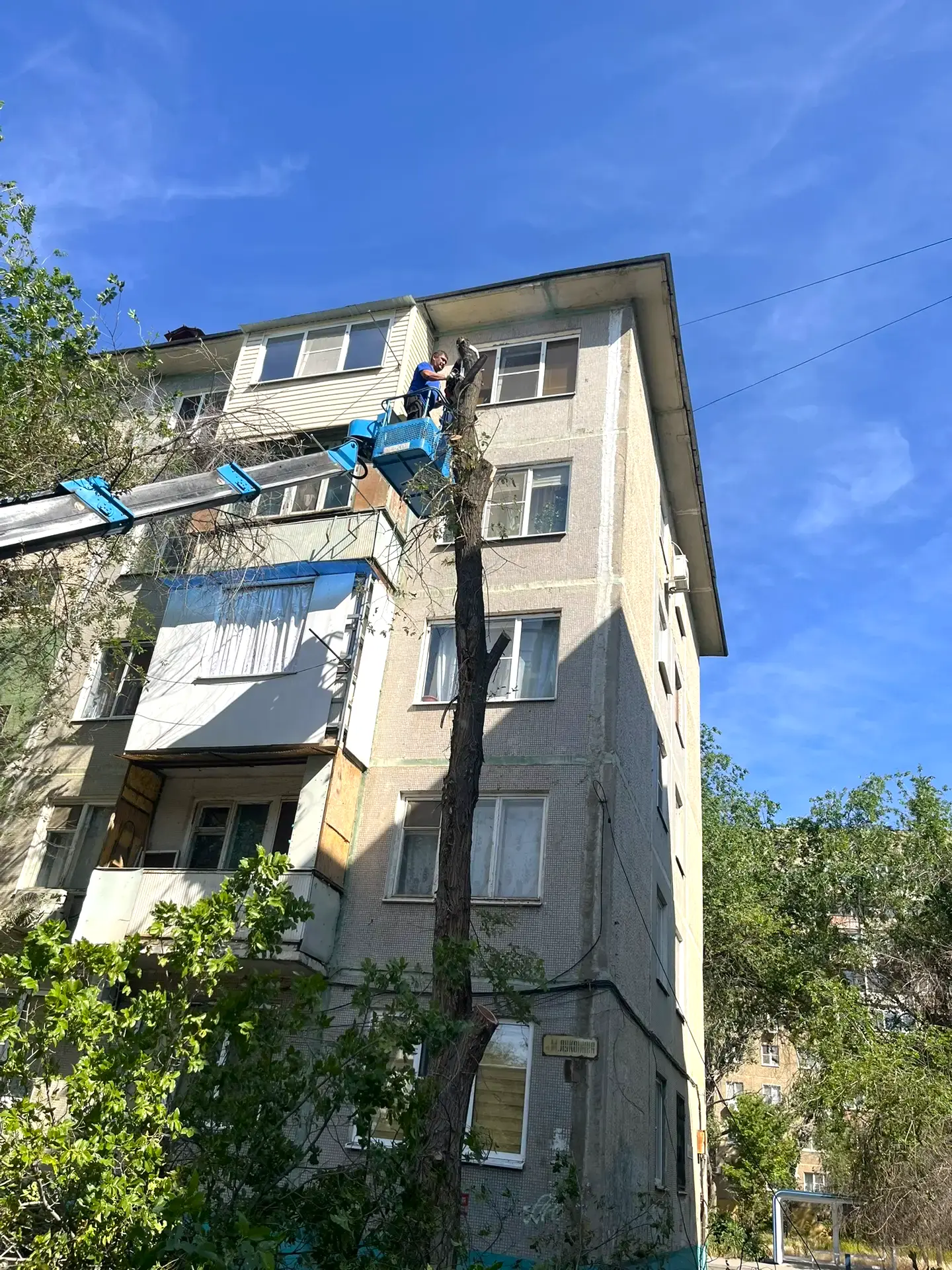 К новости «🌿 Забота о комфорте придомовой территории!»