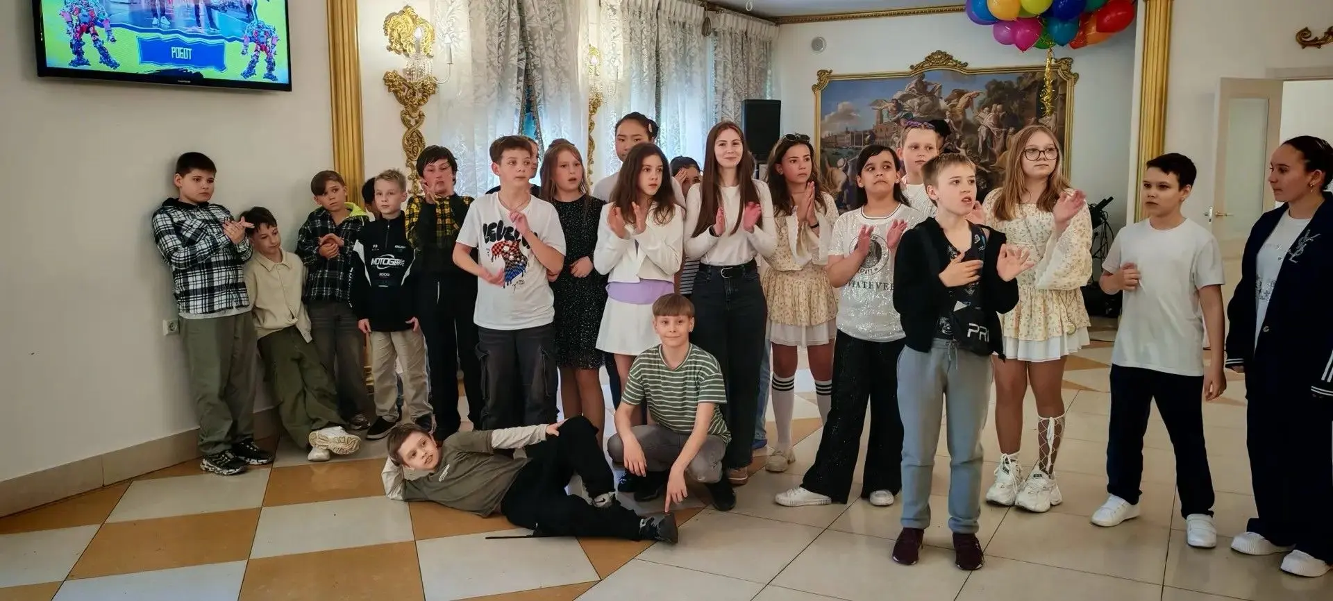 Ученики 4 «Ж» класса вместе с классным руководителем Павловой Ириной Юрьевной отправились в увлекате