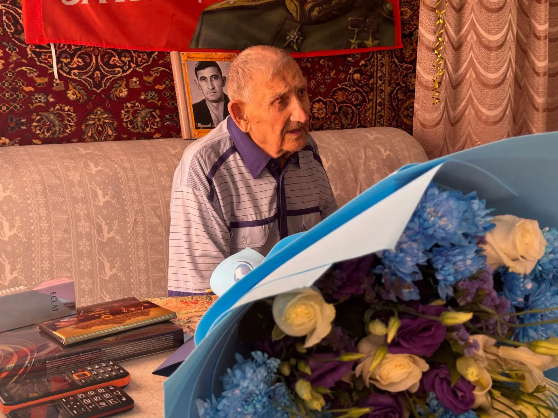 Поздравил со 100-летним юбилеем ветерана Великой Отечественной войны Павла Степановича Шувалова. Для