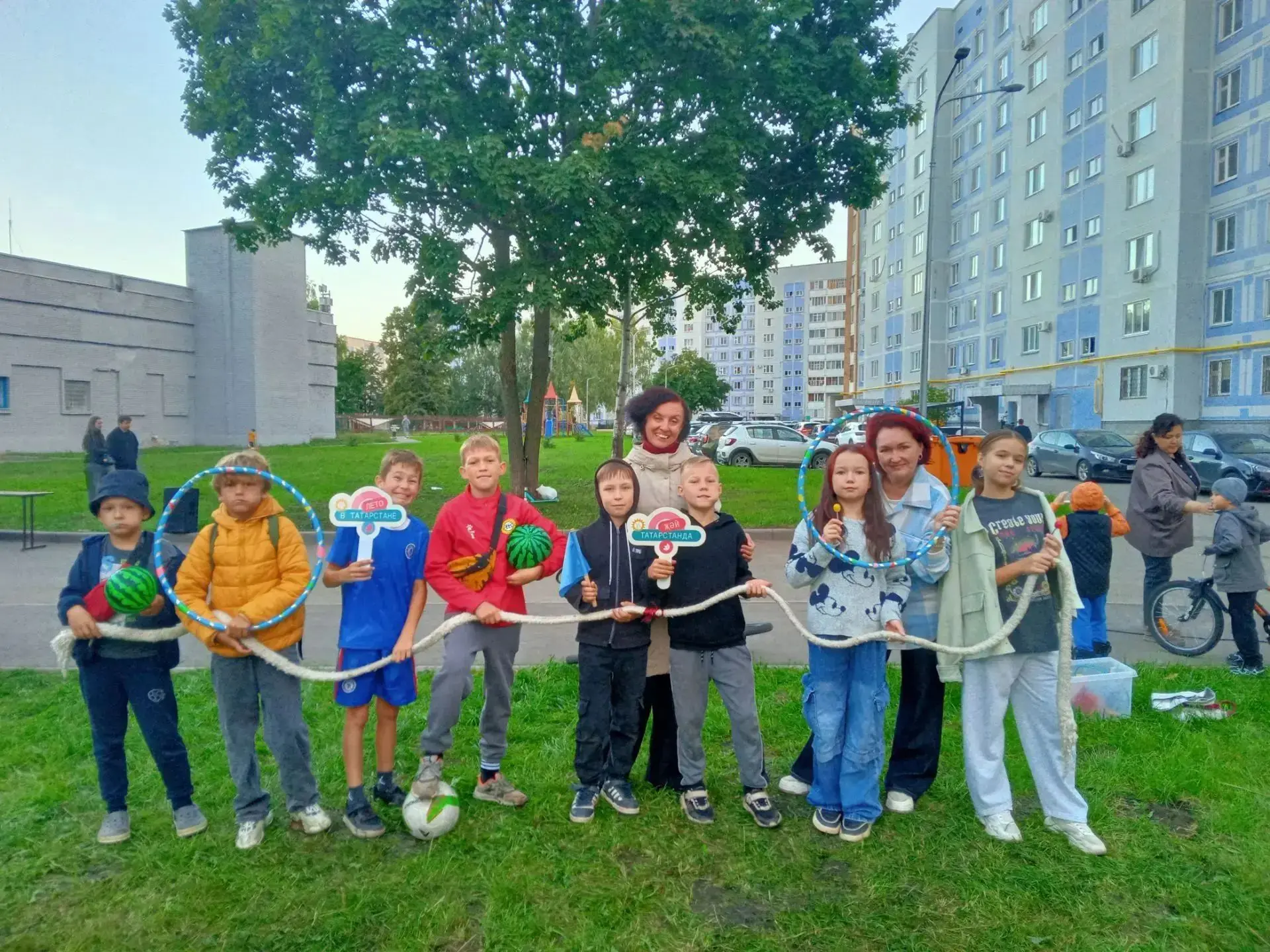 Праздник двора.