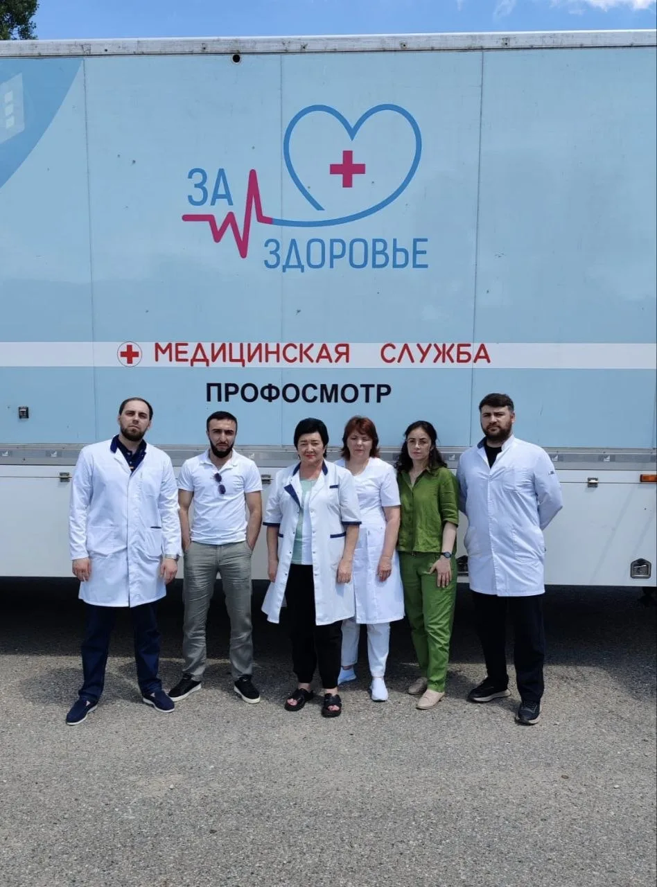 По проекту «За здоровье» мобильный медицинский комплекс с врачами ГКБ Пятигорска побывал в селе Кали