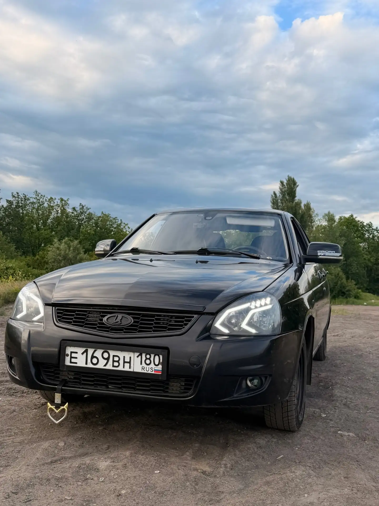 Продаю Приору(21072) Хетчбэк.