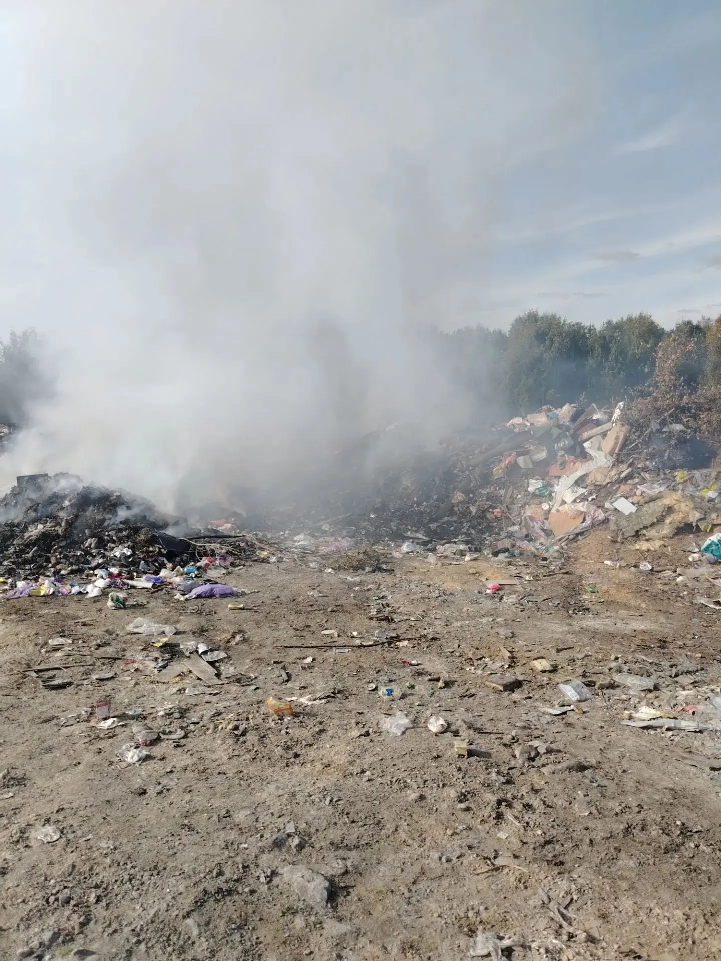 🔥 Калевальские пожарные ликвидировали горение несанкционированной свалки