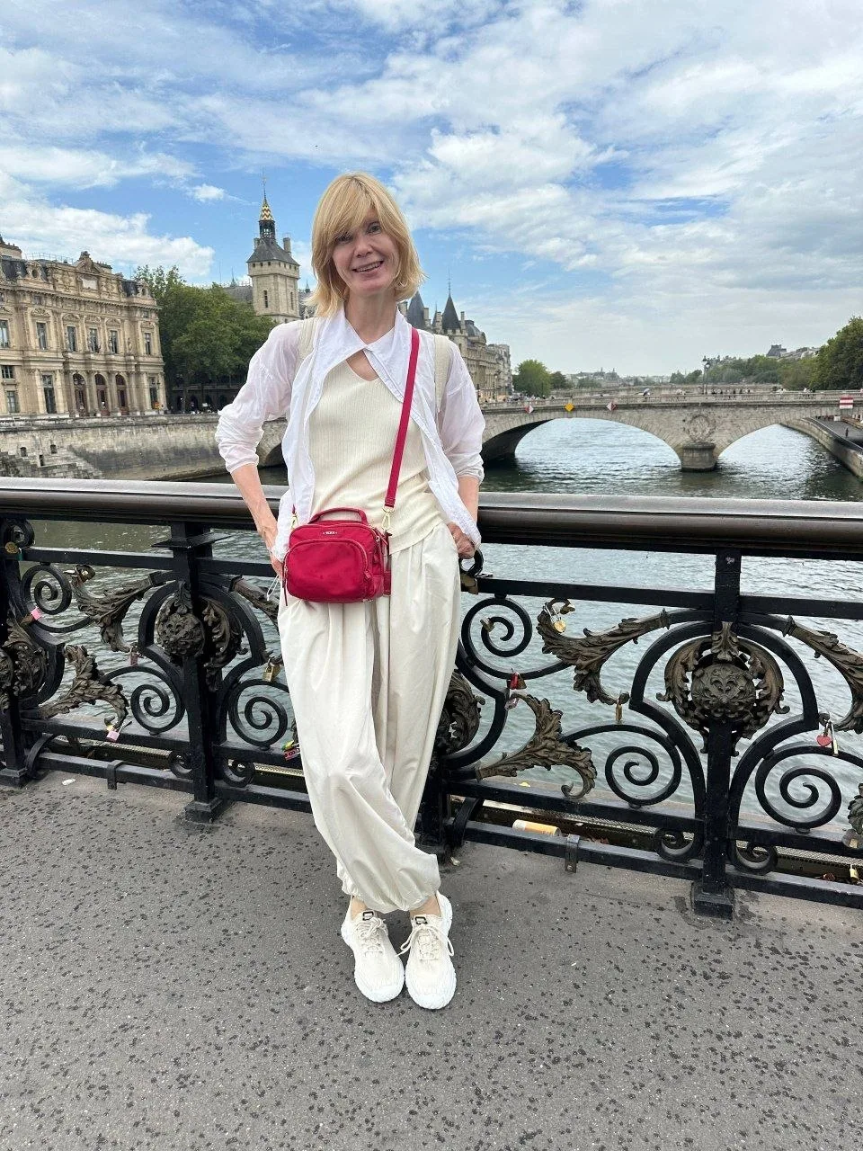 А я ещё на неделю в отпуск, теперь небольшие европейские каникулы)