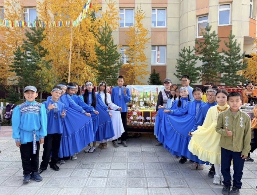 💠Бэрдьигэстээх А. Осипов аатынан орто оскуола 5 "А" кылааһын үөрэнээччилэрэ, кылаас са...
