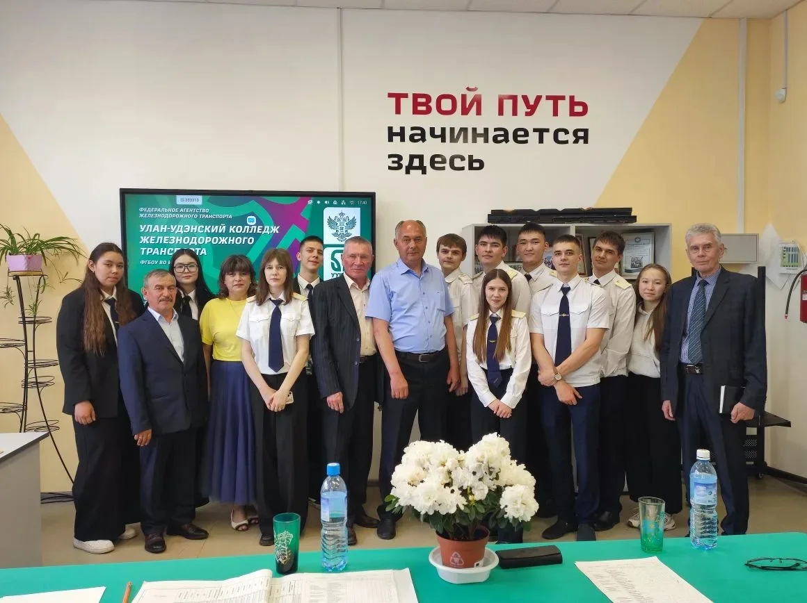 🎉 Завершилась защита выпускных квалификационных работ на специальности «Строительство железных доро