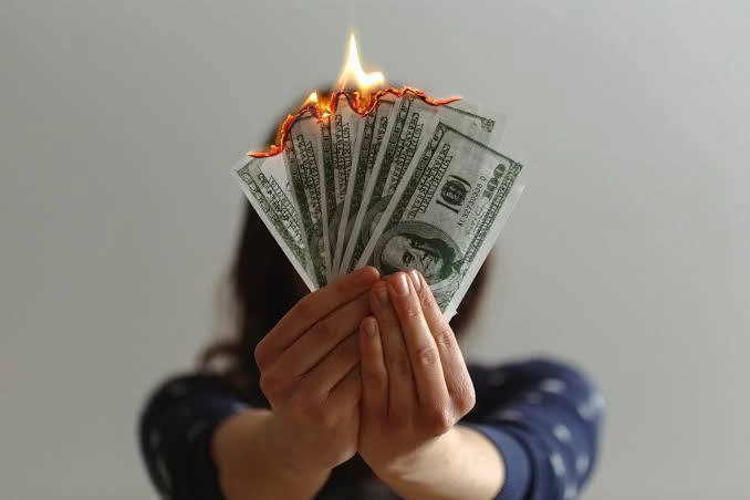 🧠 Ни образование, ни интеллект, ни профессия не дают иммунитета от манипуляций