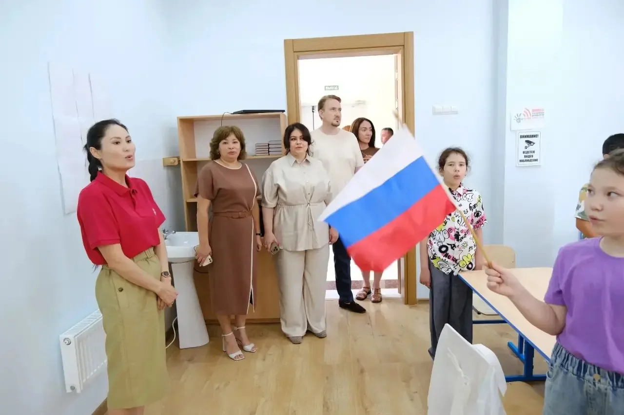 🇷🇺 10 июня 2026 года в рамках рабочей встречи наш школьный лагерь посетила глава Приволжского райо