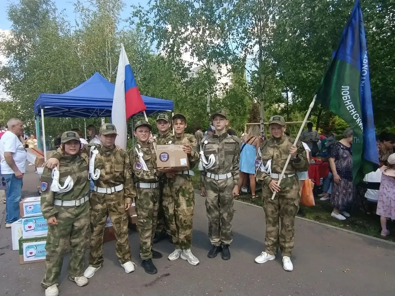 🌏День России на «Планете талантов»
🇷🇺12 июня, в День России, юные курсанты ВПЦ "Лобненский десант