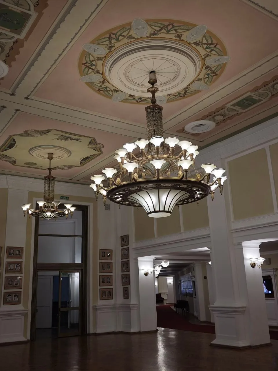 🏛 Центральный академический театр Российской Армии
#МещанскийРайон

📌 Здание построено в стиле ста