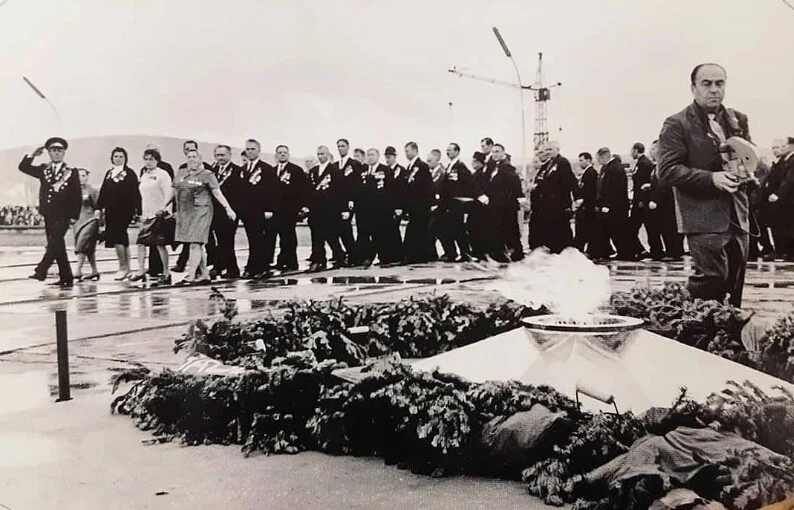 24 июня 1972 года был открыт Мемориальный комплекс «Землякам-комсомольчанам, павшим в боях за Родину
