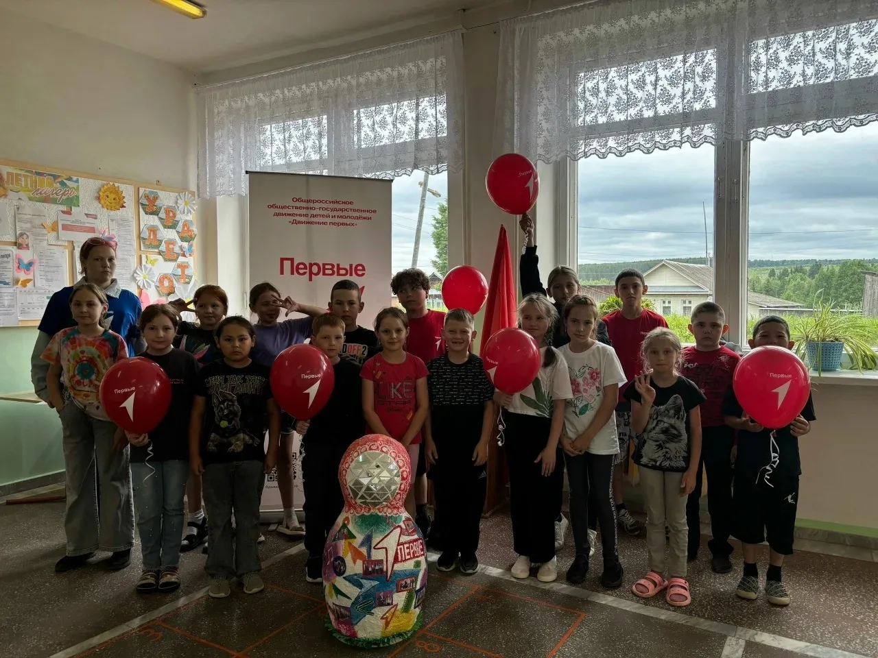 ✅ Школьники Воткинского района изучают родной край

 
🌍 Пришкольные лагеря продолжает открывать нов