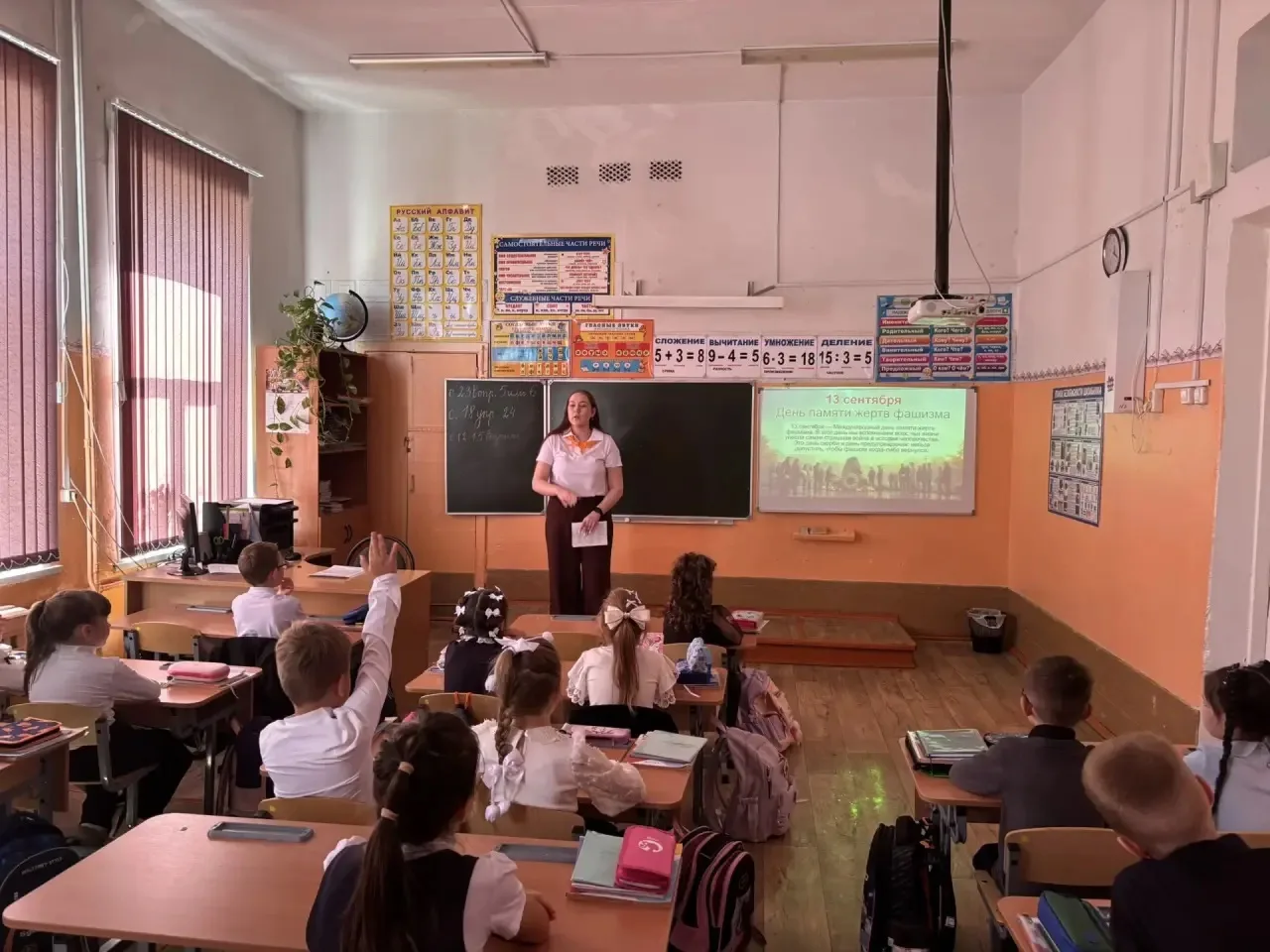 🕯️ К международному дню памяти жертв фашизма в нашей школе прошло тематическое меропри...